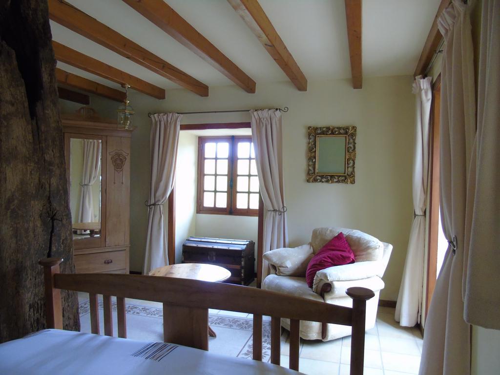 Gite Chez Marot Villa Varaignes Exterior foto