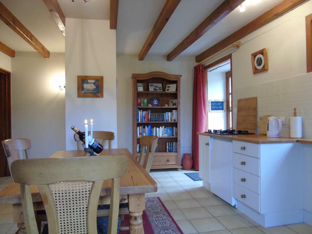 Gite Chez Marot Villa Varaignes Exterior foto